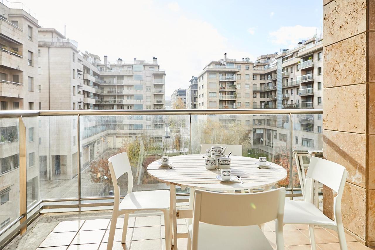Urumea 4 - Apartamento Con Parking Сан-Себастьян Экстерьер фото